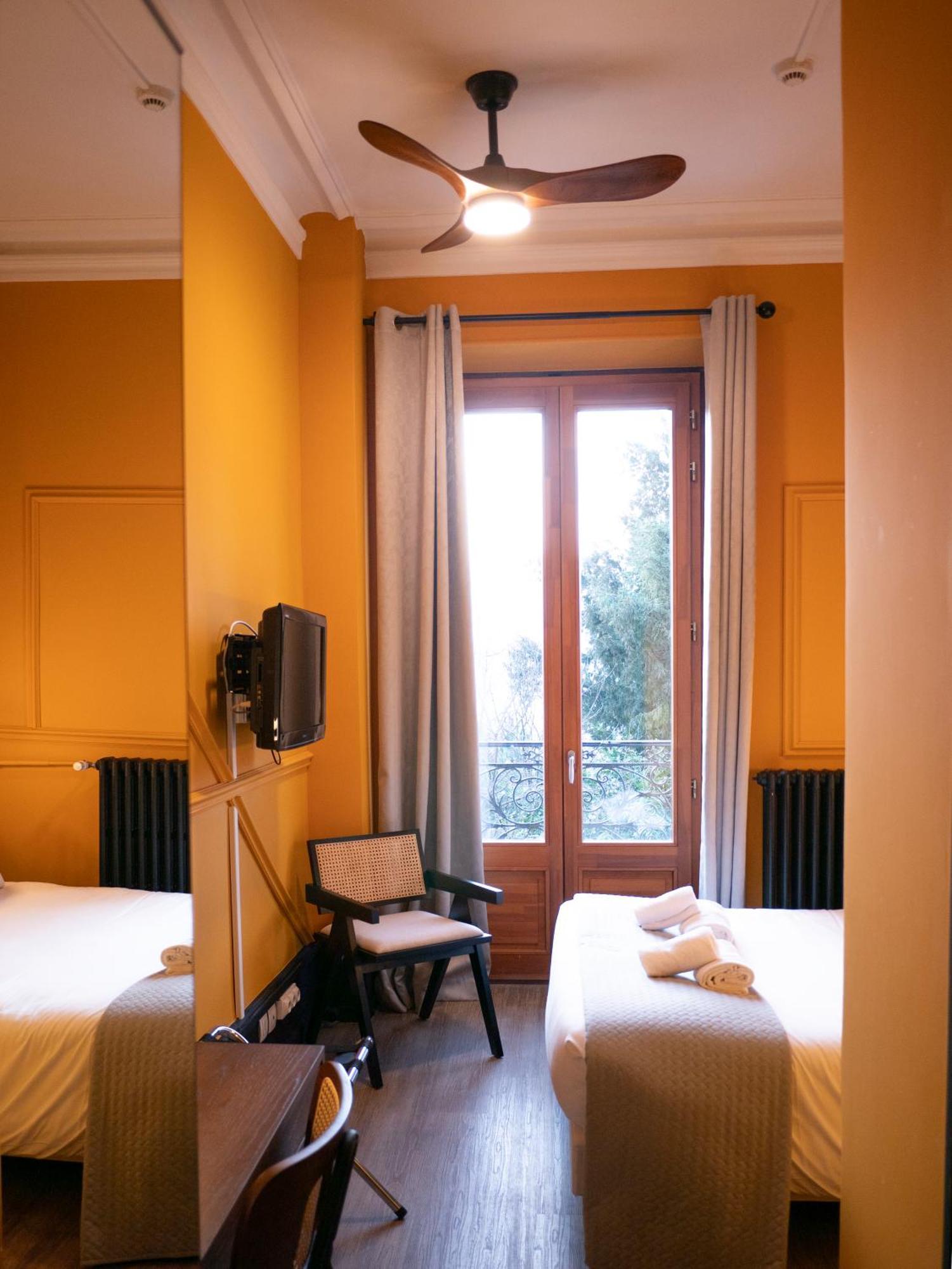 Hotel Gallia Aix-les-Bains Exterior photo