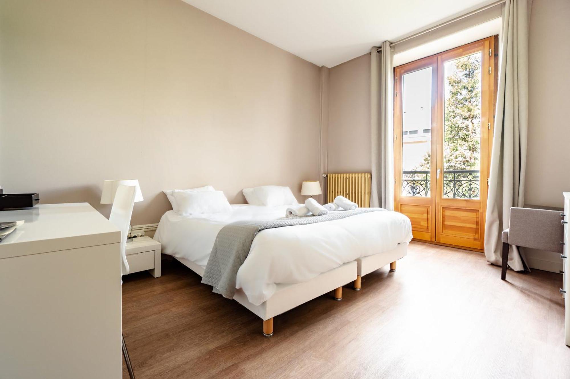 Hotel Gallia Aix-les-Bains Exterior photo